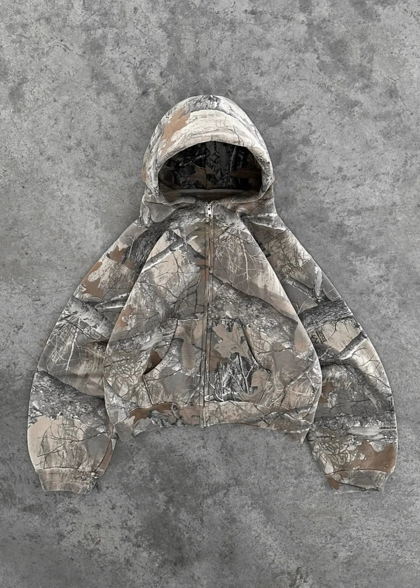 Kavon Urban Camo Unisex Oversized Hooded Sweatshirt with retro hip hop style, featuring camouflage pattern and cozy hood.