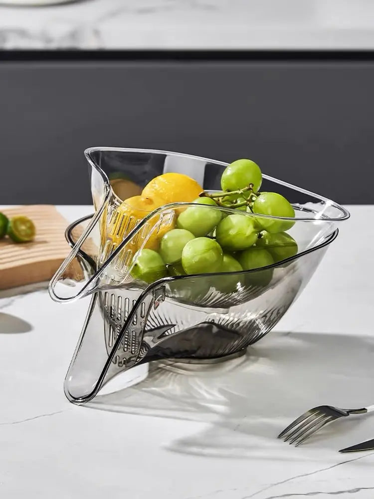 Kavon heat guard kitchen drainage basket for quick water drainage and safe handling, with a mesh design for efficient draining.