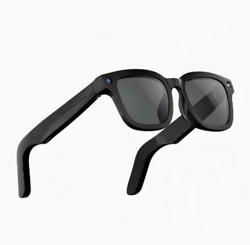 Kavon AI Camera Smart Glasses with HD video, real-time translation, anti-shake feature, designed for travelers and on-the-go use.